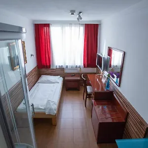 Hotel Attache L Contactless Check-in, Wenen